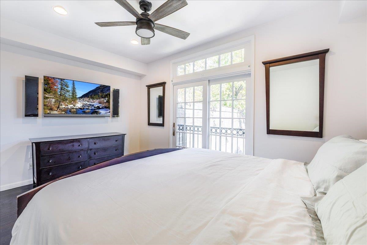 96 COLES ST Unit: 2