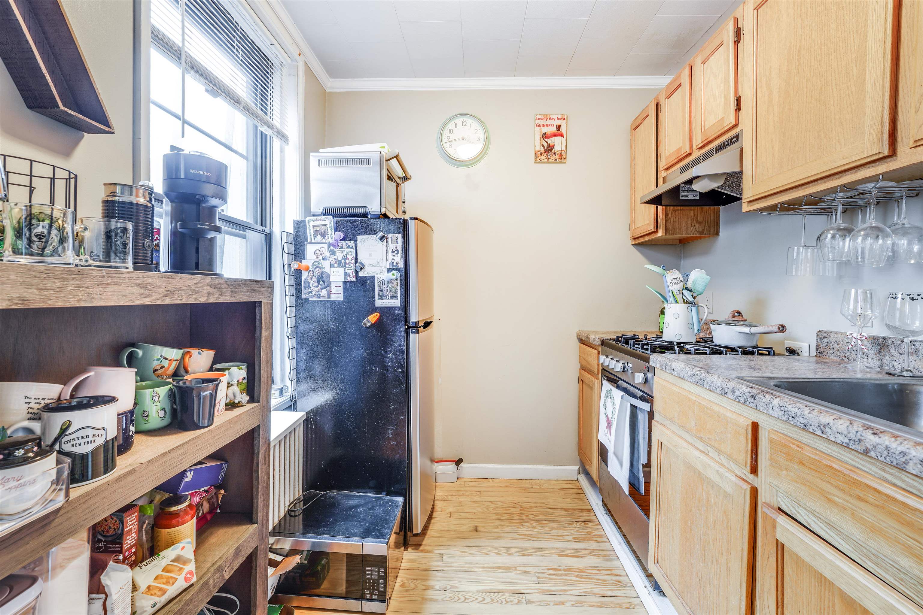 916 PARK AVE Unit: 4