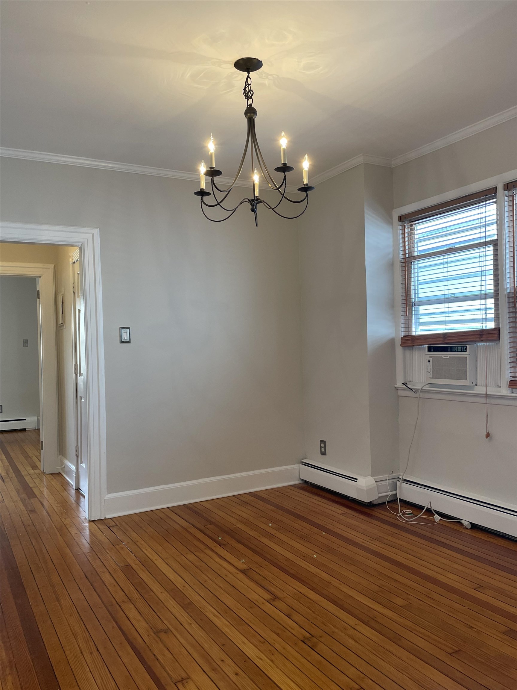 148 NESBIT ST Unit: 2
