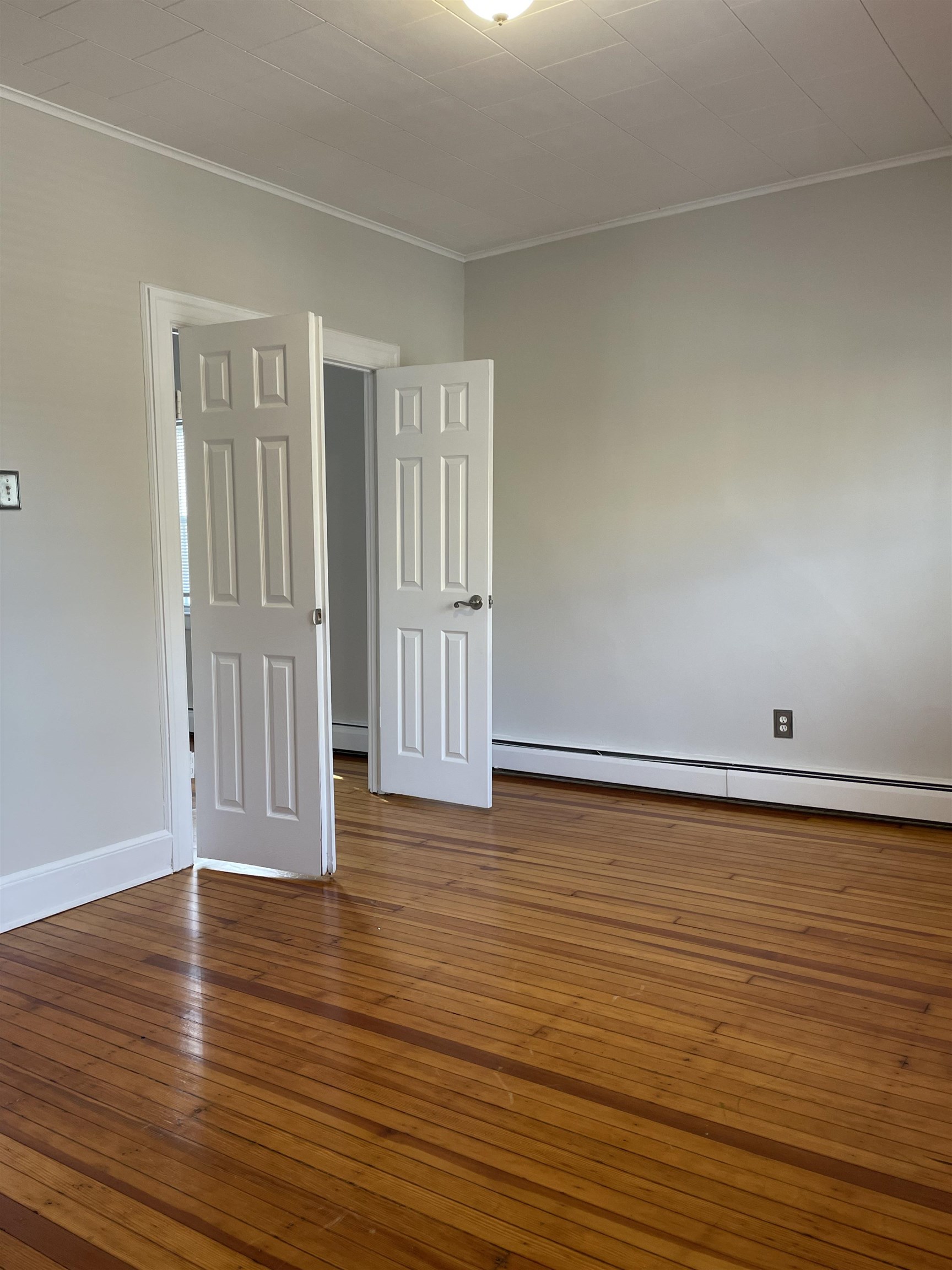 148 NESBIT ST Unit: 2