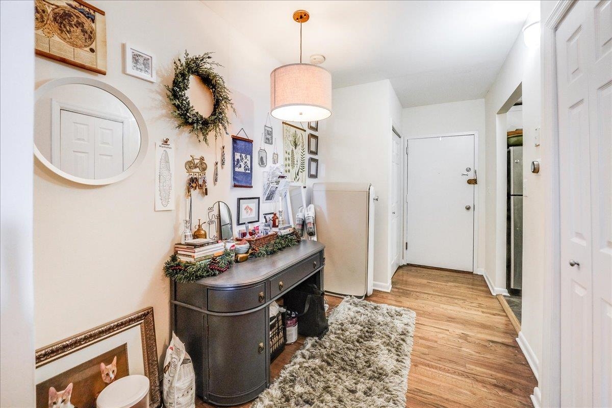 186 WAYNE ST Unit: 421D