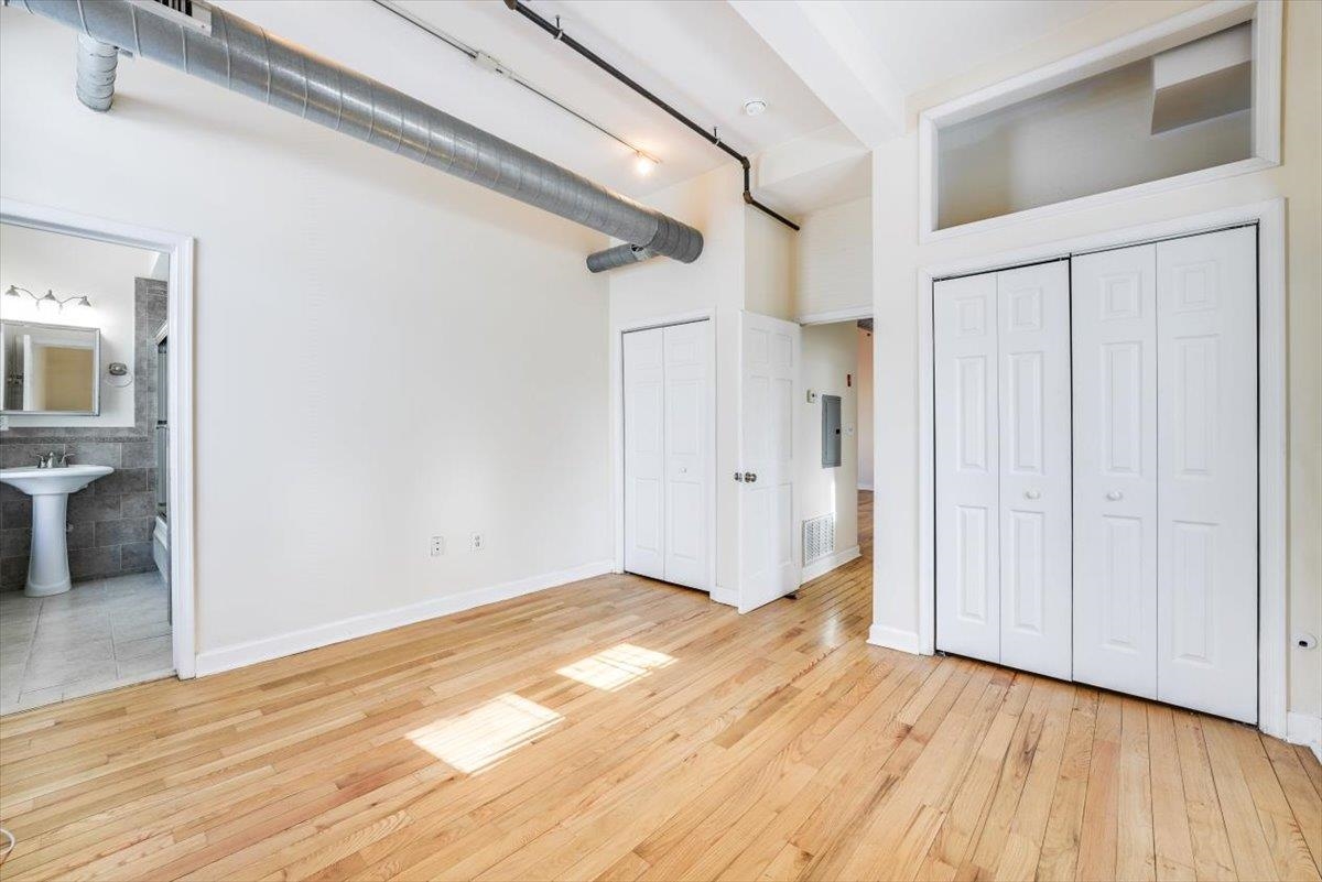 119 HANCOCK AVE Unit: 2