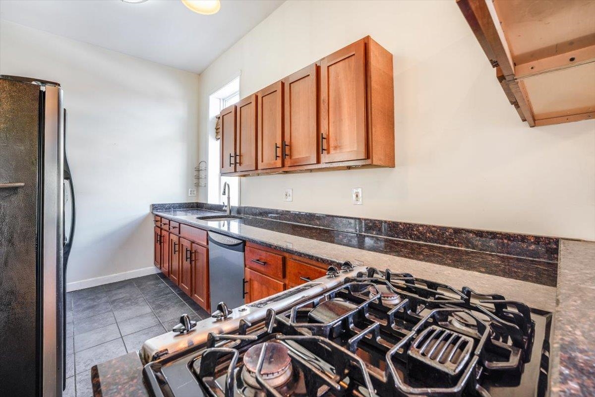 119 HANCOCK AVE Unit: 2