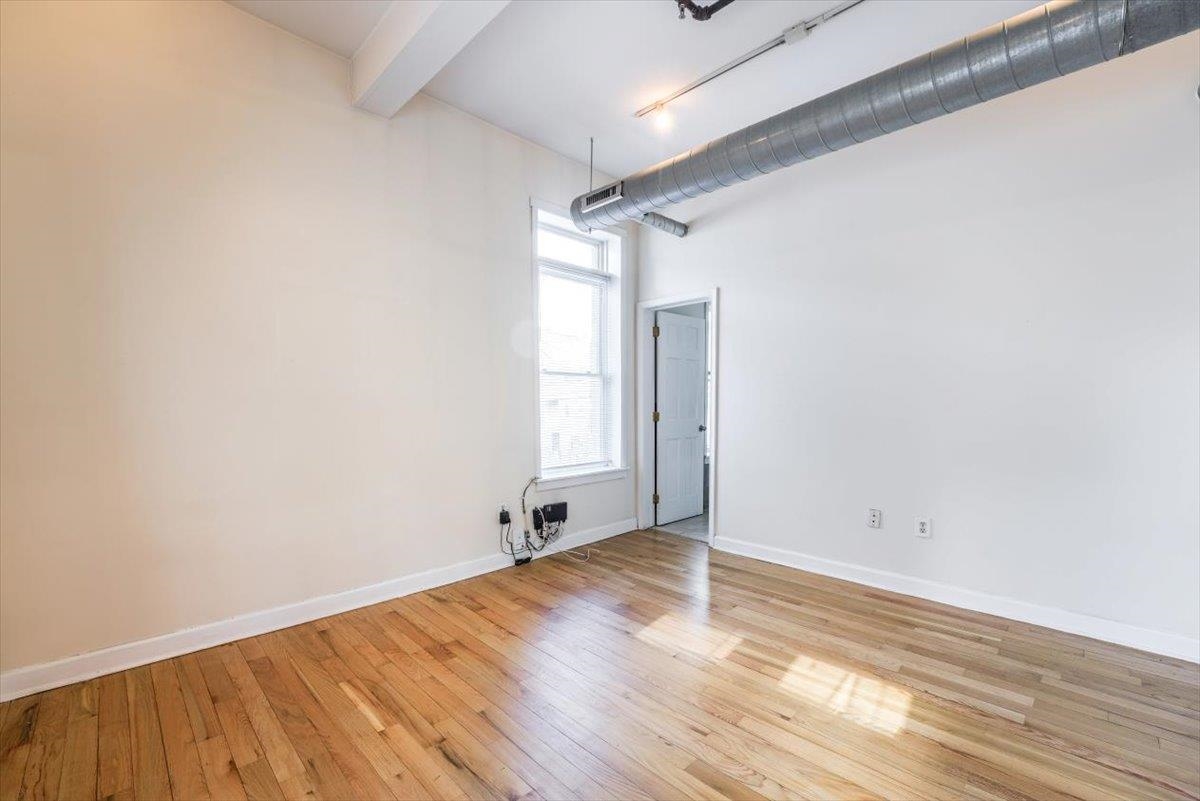 119 HANCOCK AVE Unit: 2