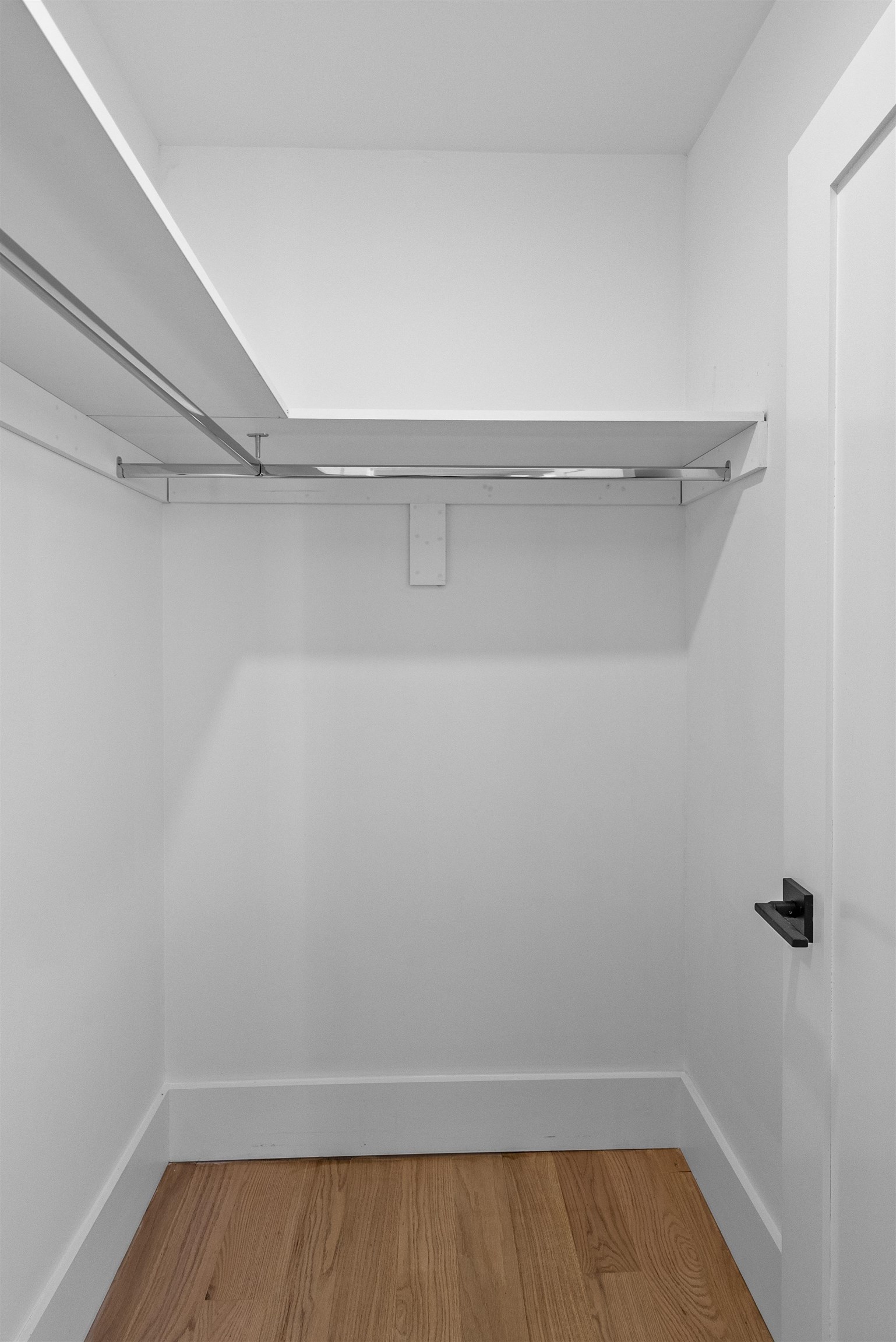 13 MANHATTAN AVE Unit: Rear
