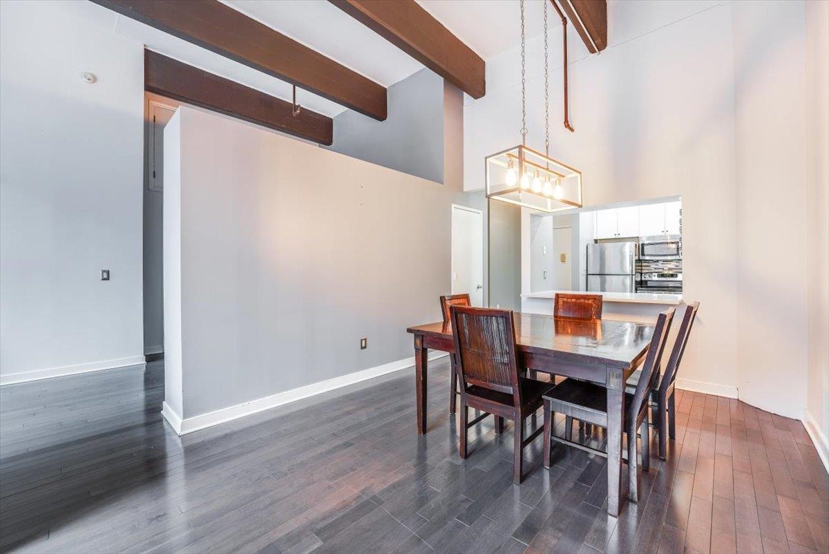 1500 HUDSON ST Unit: 3L