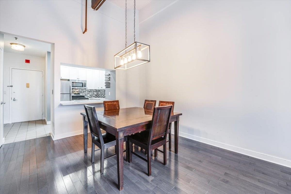 1500 HUDSON ST Unit: 3L