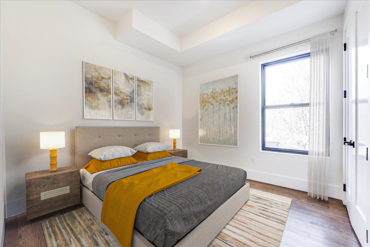 228 NUNDA AVE Unit: 2