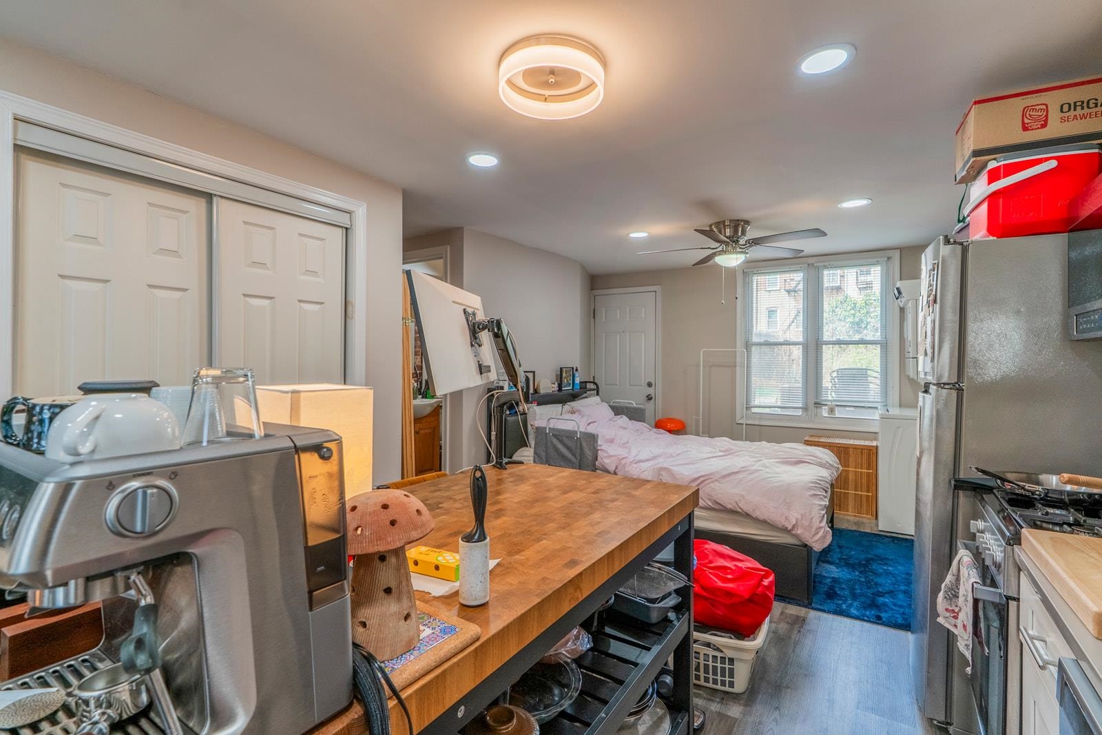 214 6TH ST Unit: 1