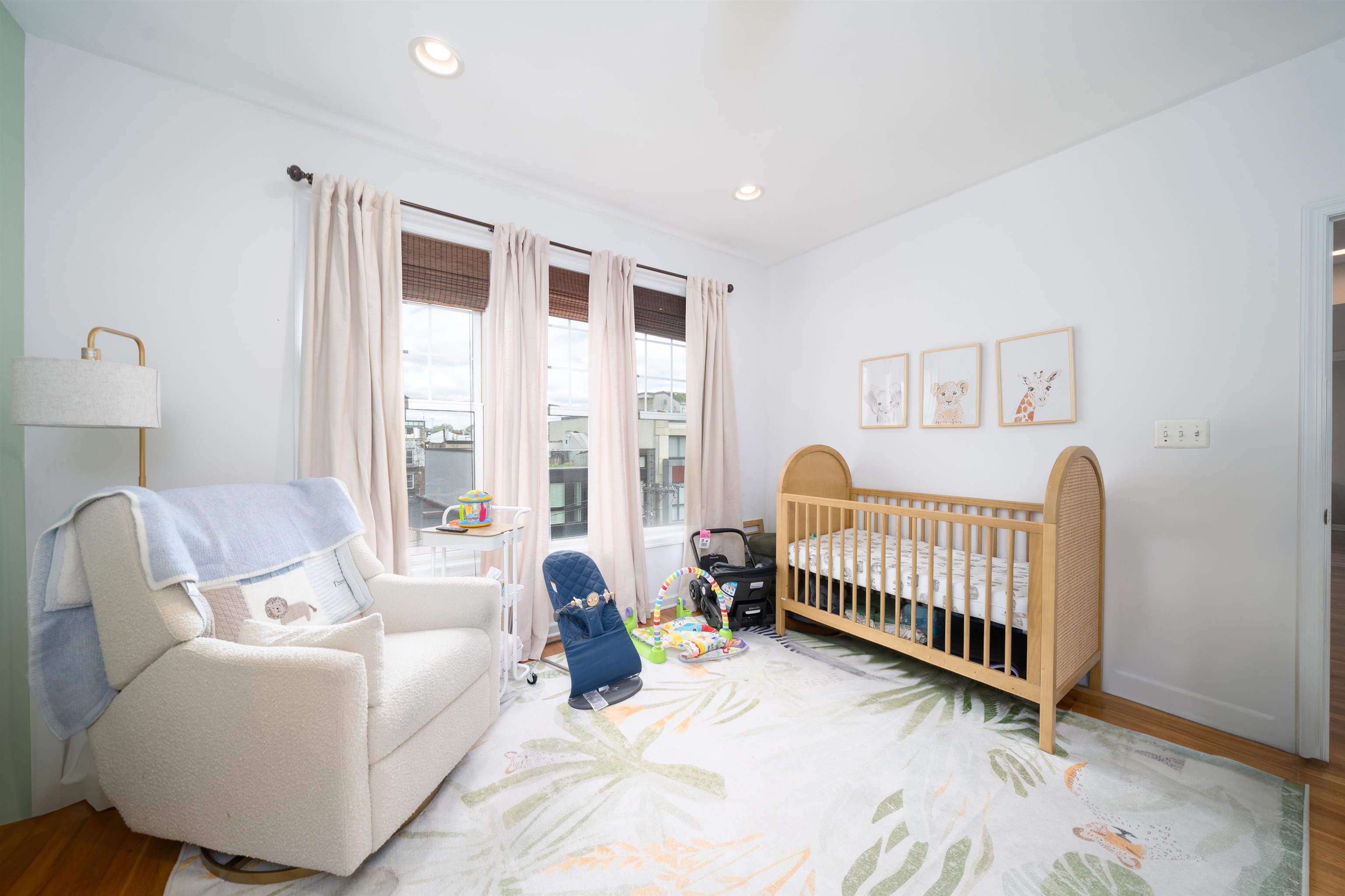 704 CLINTON ST Unit: 5D