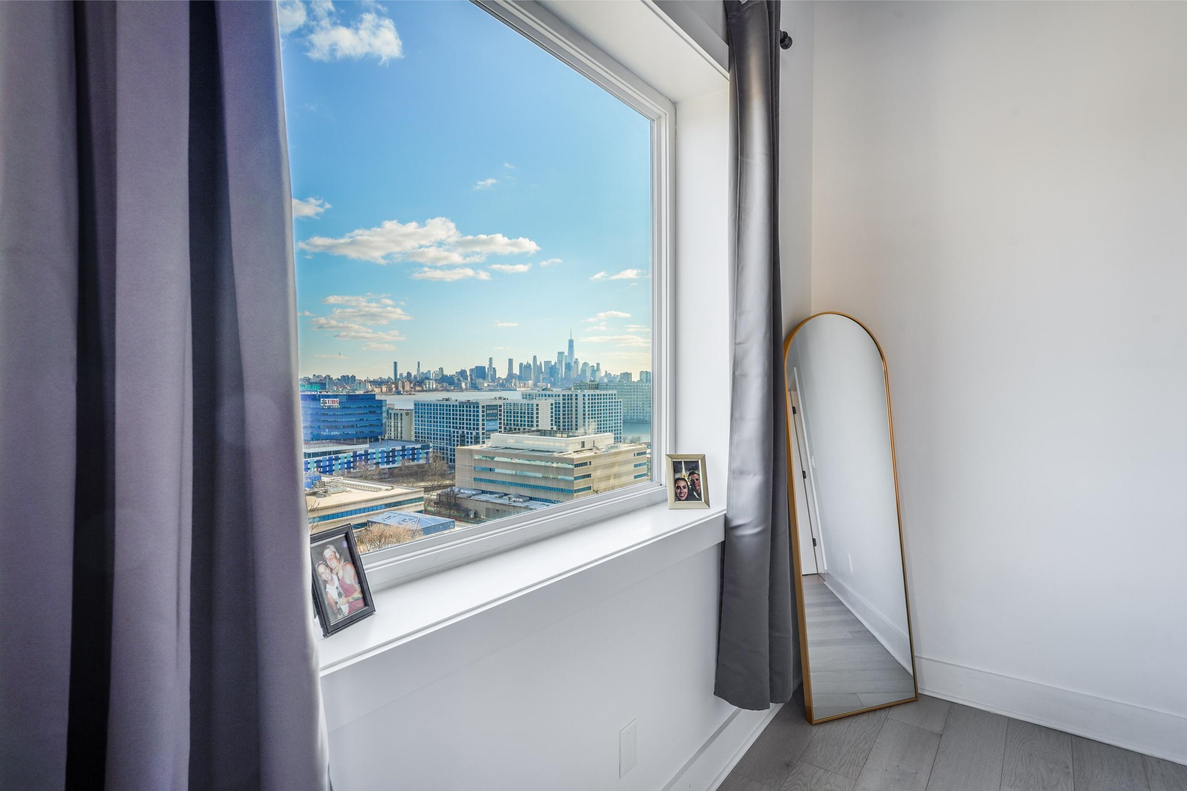 1 LINCOLN PL Unit: 2