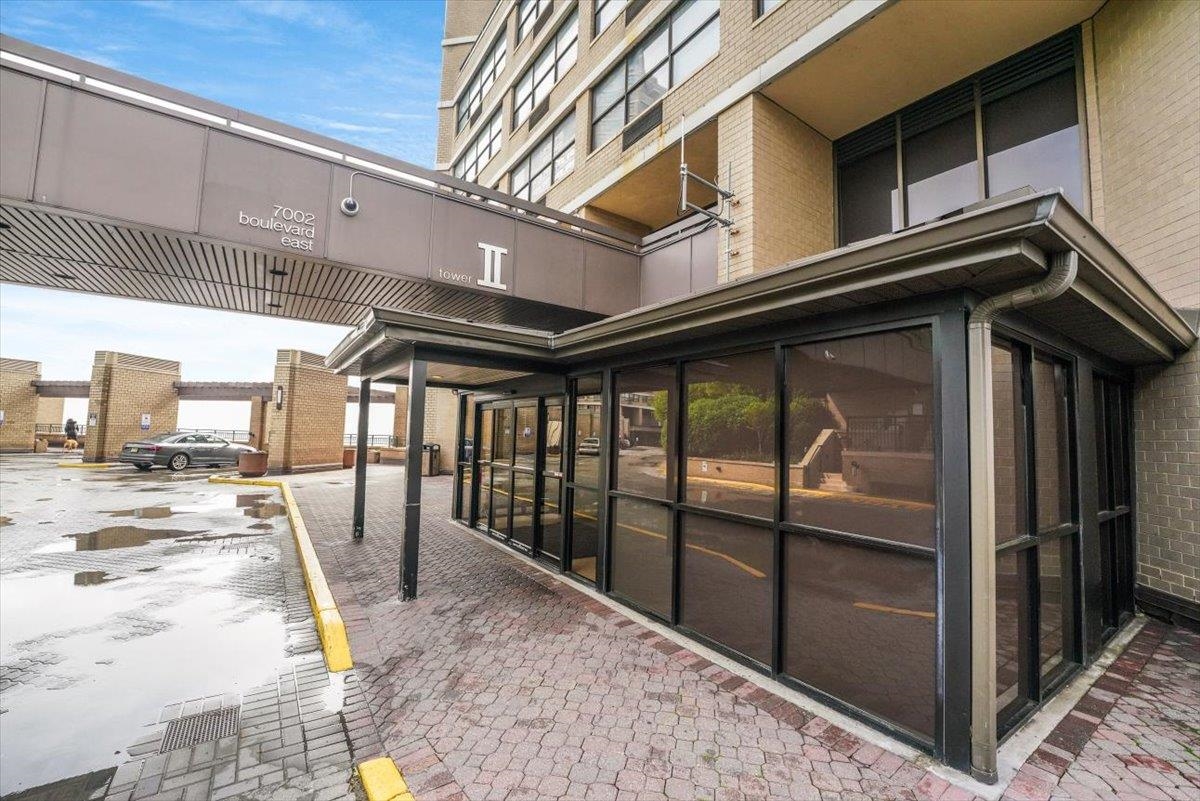 7002 BLVD EAST Unit: 6H