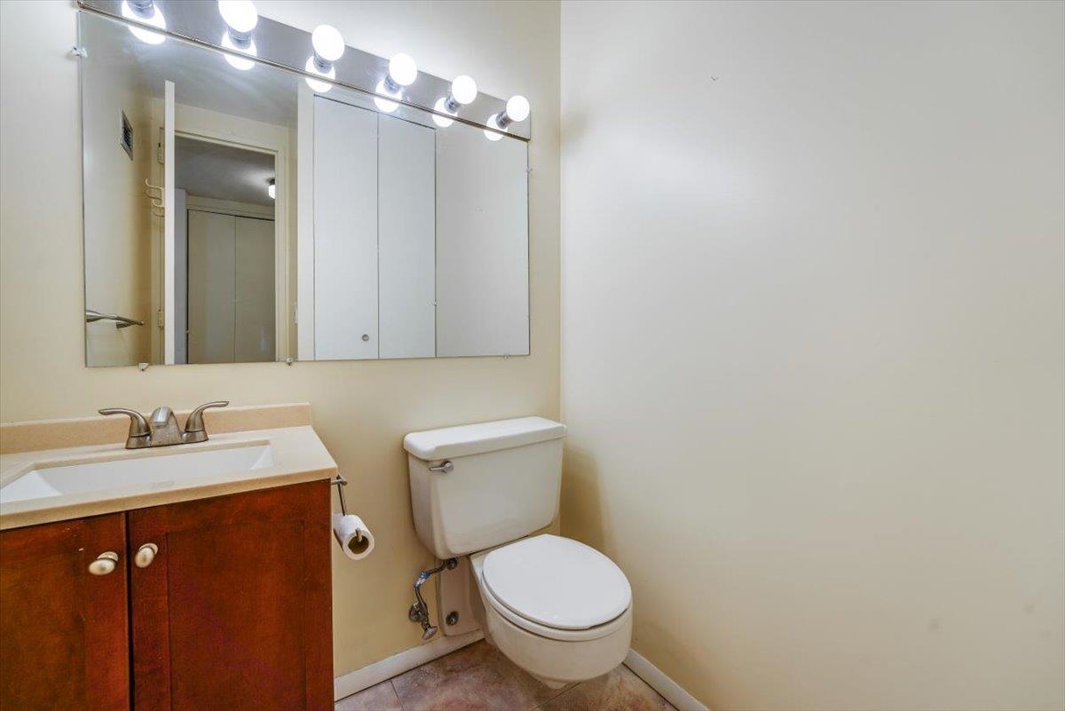 7002 BLVD EAST Unit: 6H