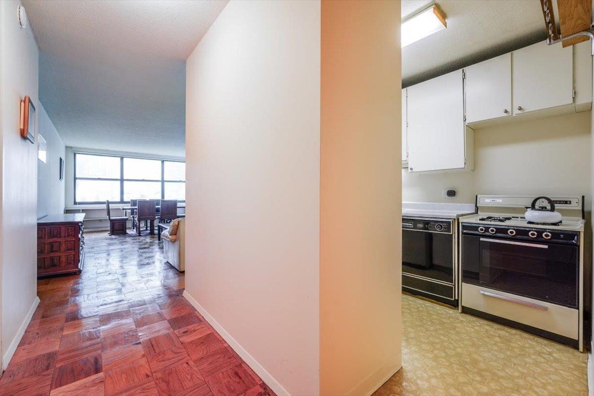 7002 BLVD EAST Unit: 6H