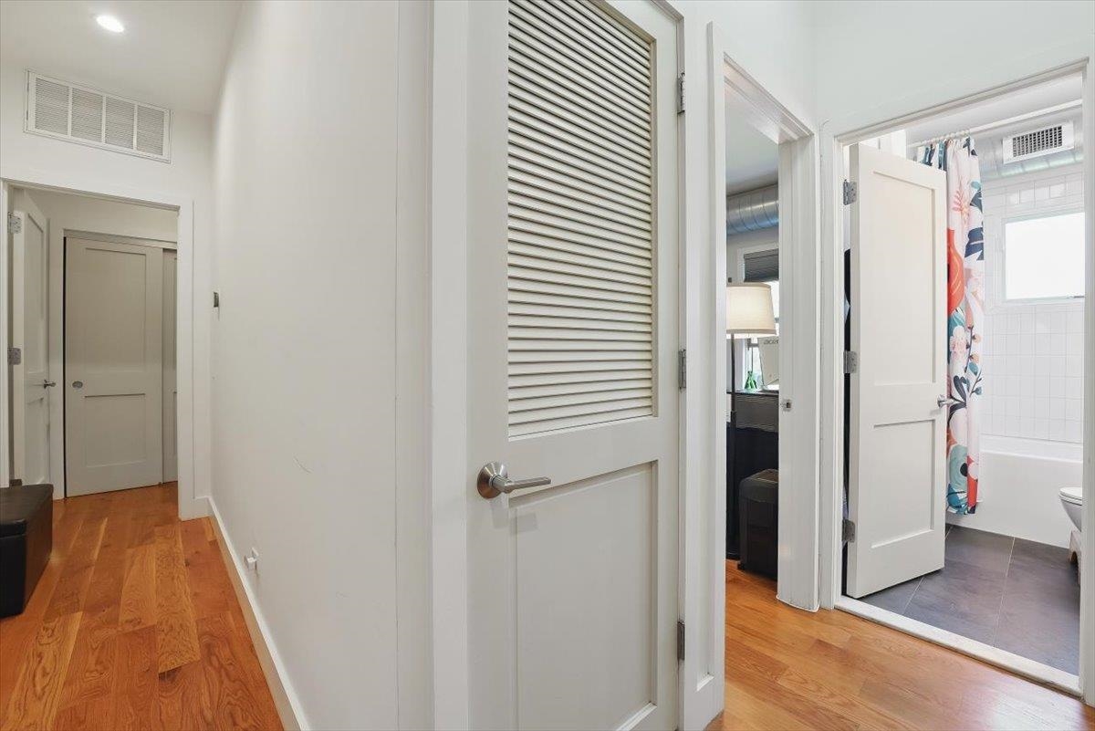 390 1ST ST Unit: 2