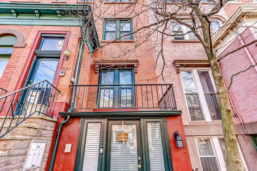 531 BLOOMFIELD ST Unit: 1