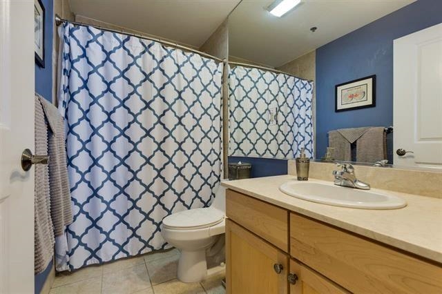 610 NEWARK ST Unit: 4G