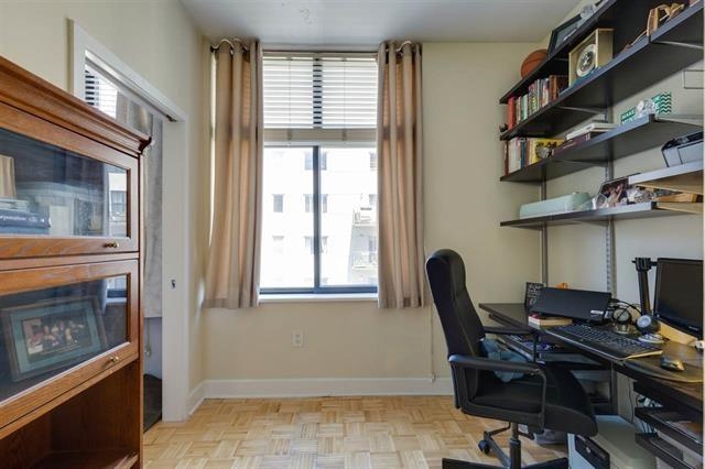 610 NEWARK ST Unit: 4G
