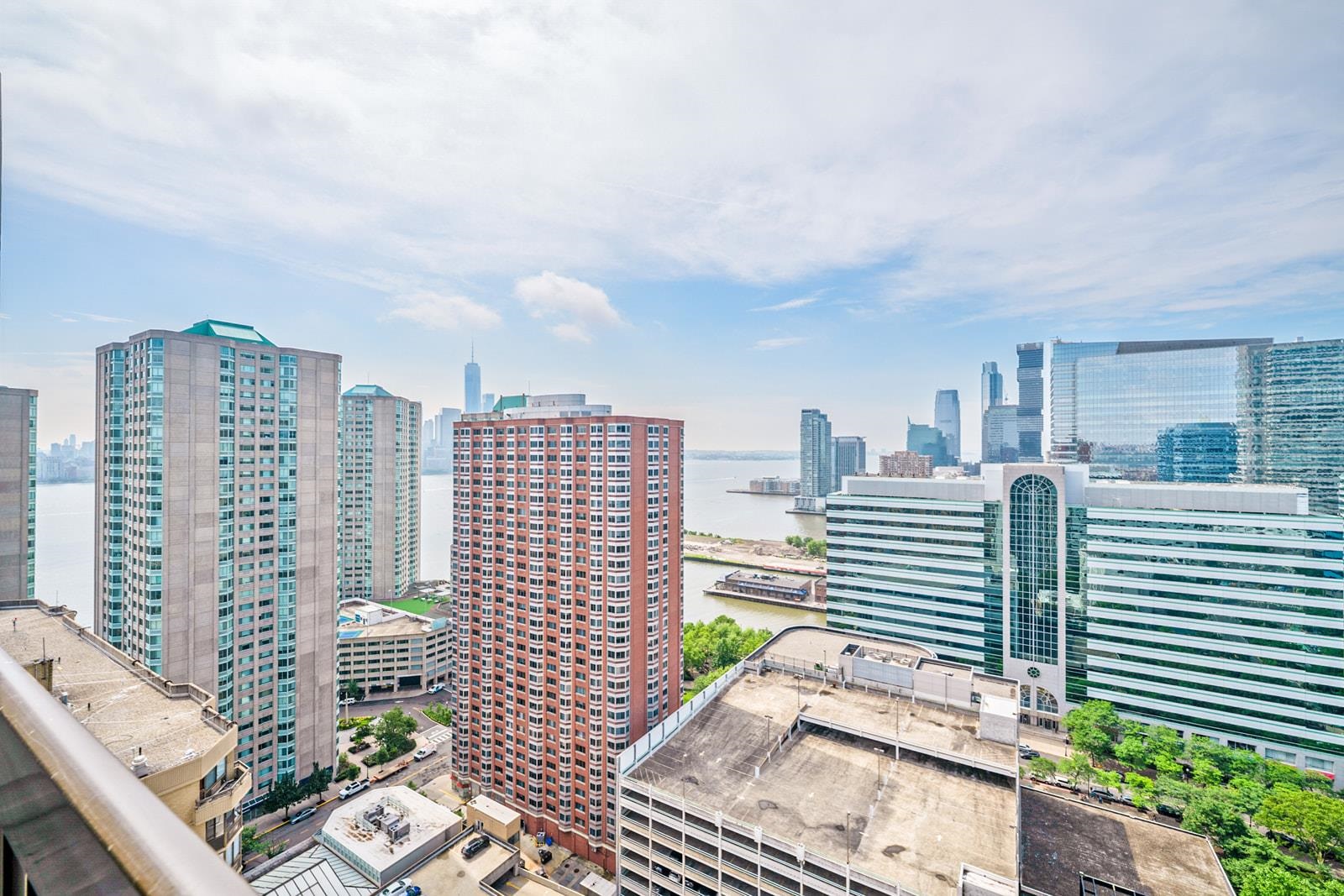 45 RIVER DR SOUTH Unit: 2903