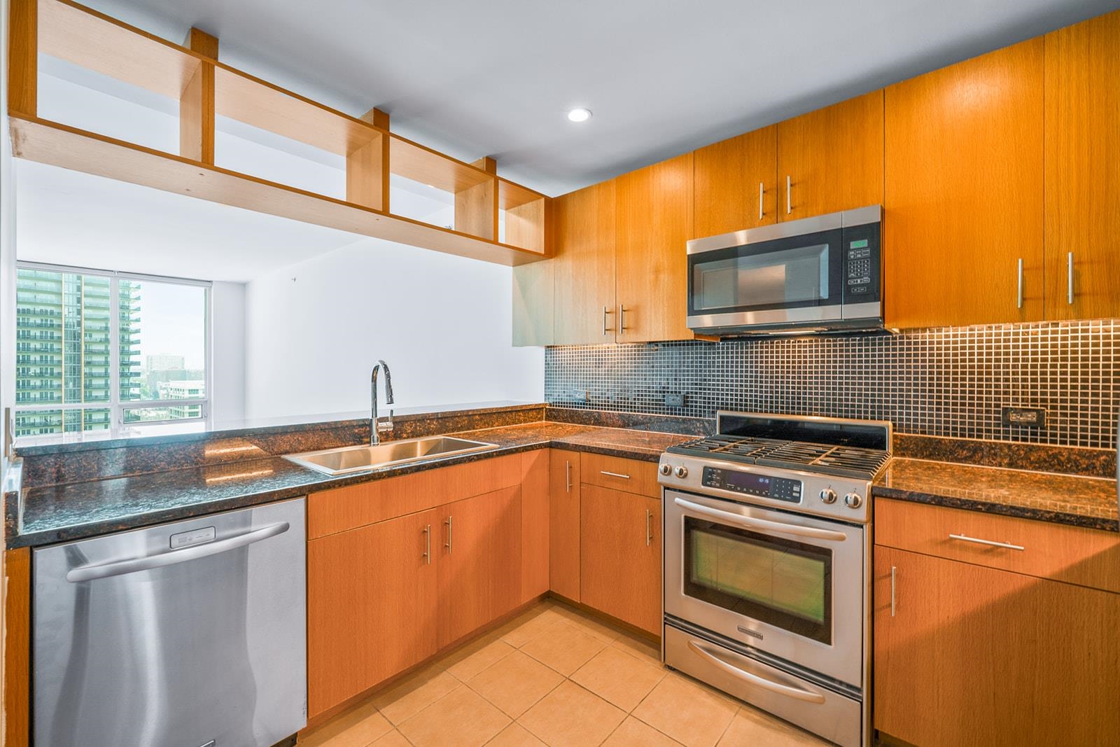 1 SHORE LANE Unit: 1903