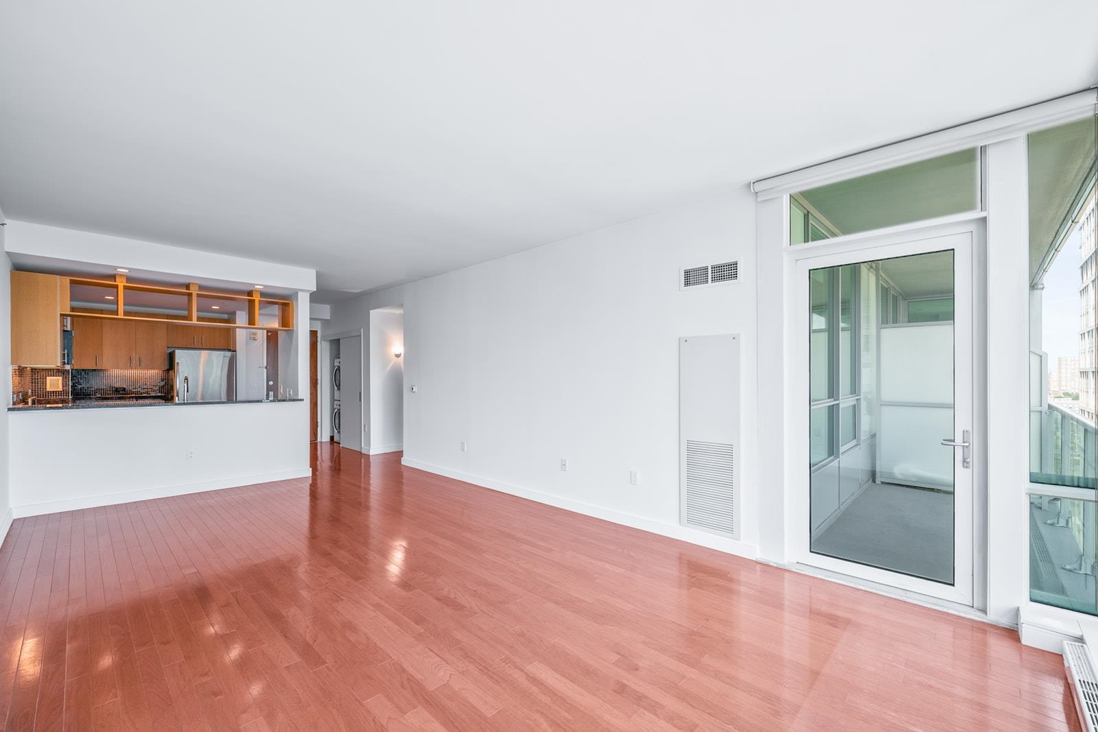1 SHORE LANE Unit: 1903