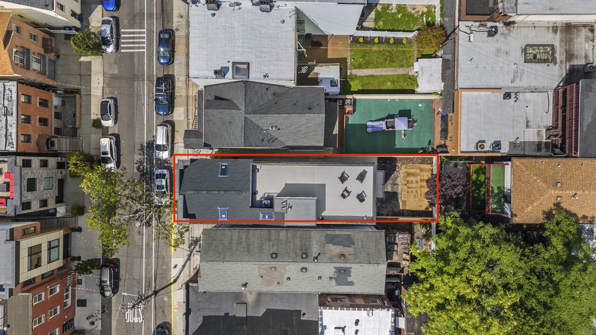 166 NEW YORK AVE Unit: 2