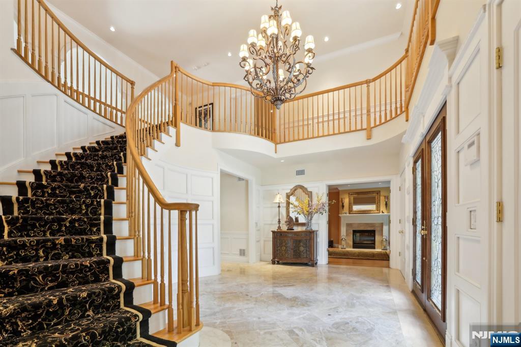 6 Primrose Court