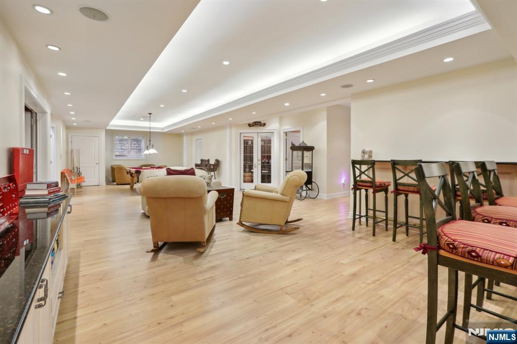 6 Primrose Court