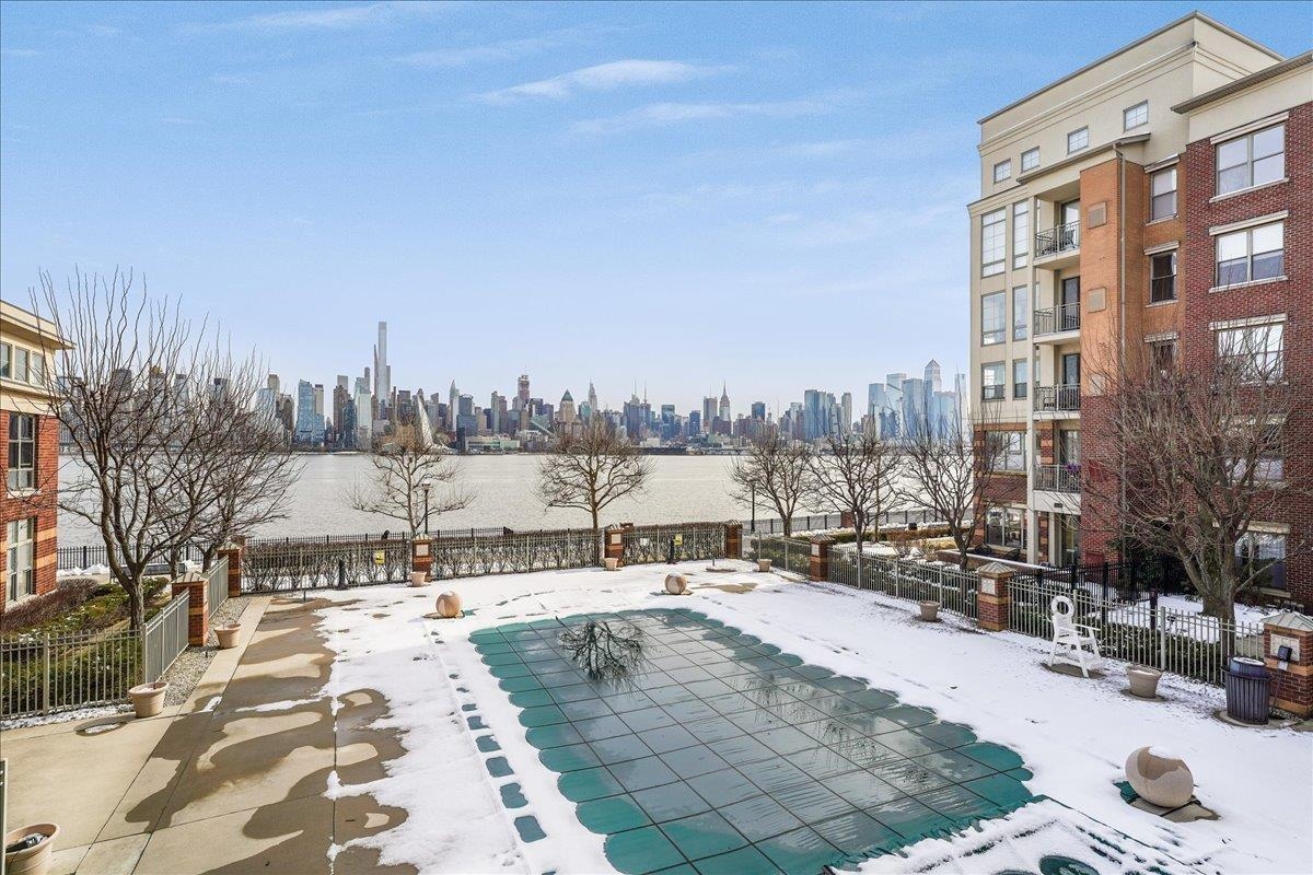 26 AVENUE AT PORT IMPERIAL Unit: 213