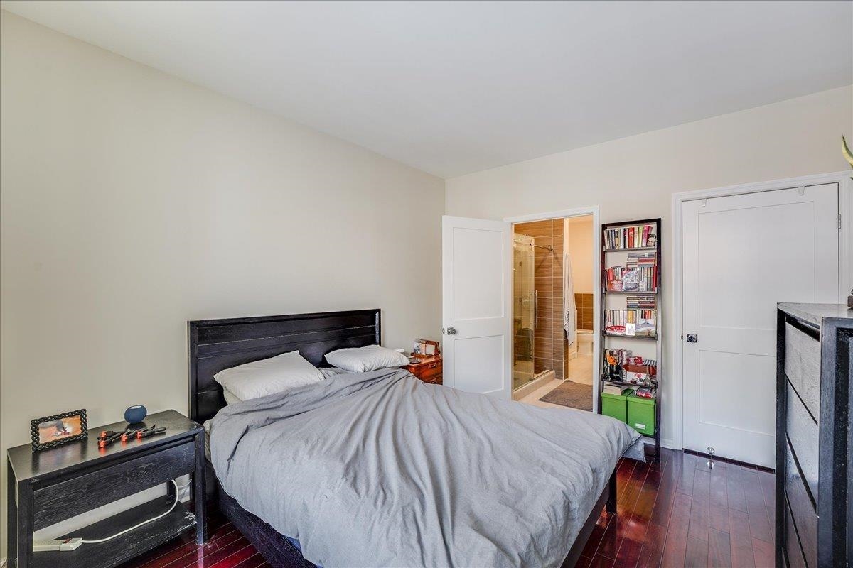 26 AVENUE AT PORT IMPERIAL Unit: 213