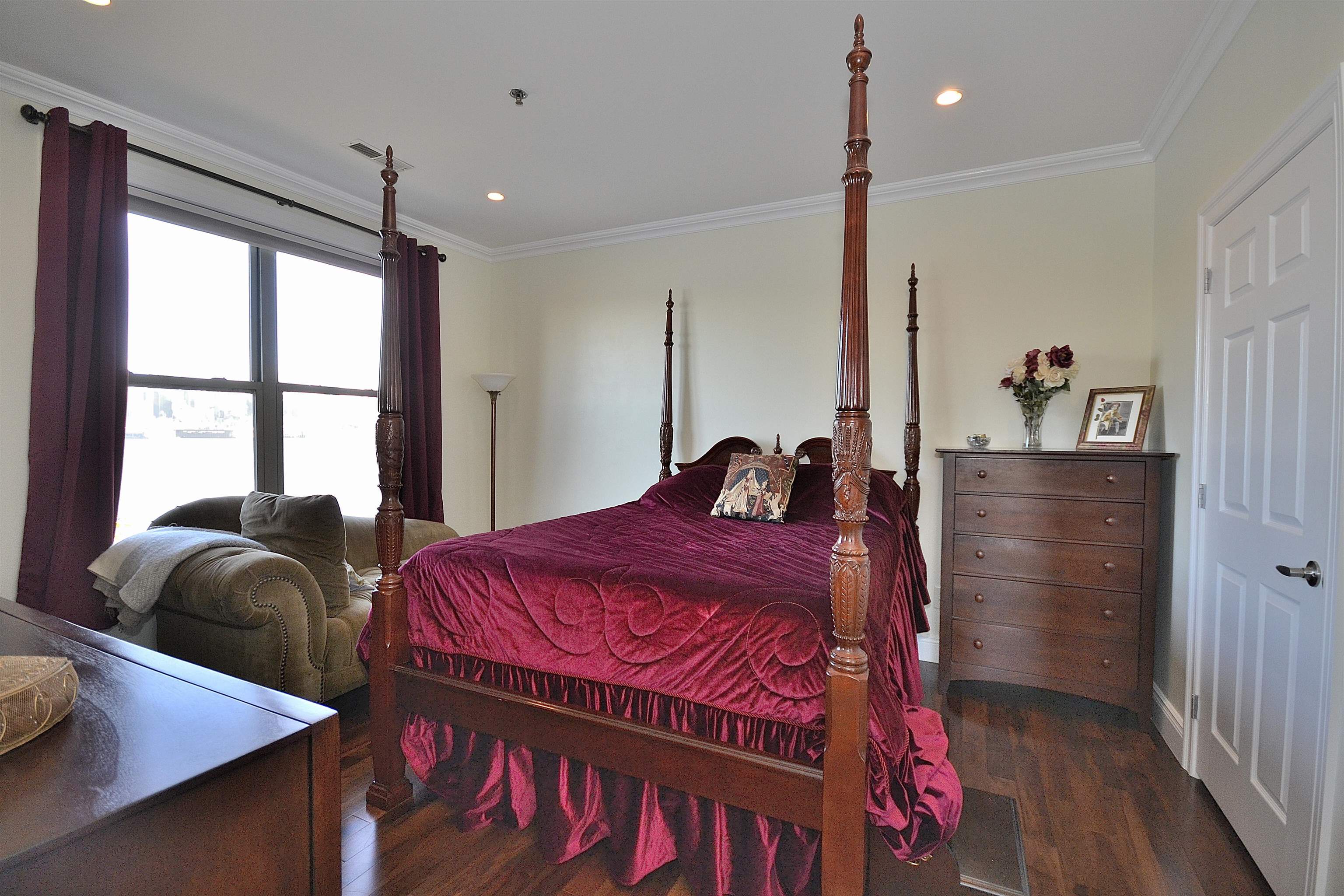 26 AVENUE AT PORT IMPERIAL Unit: 203