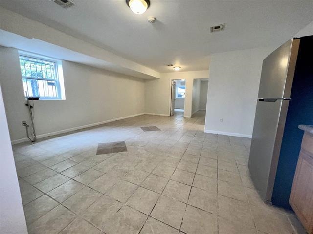 94 WINFIELD AVE Unit: G