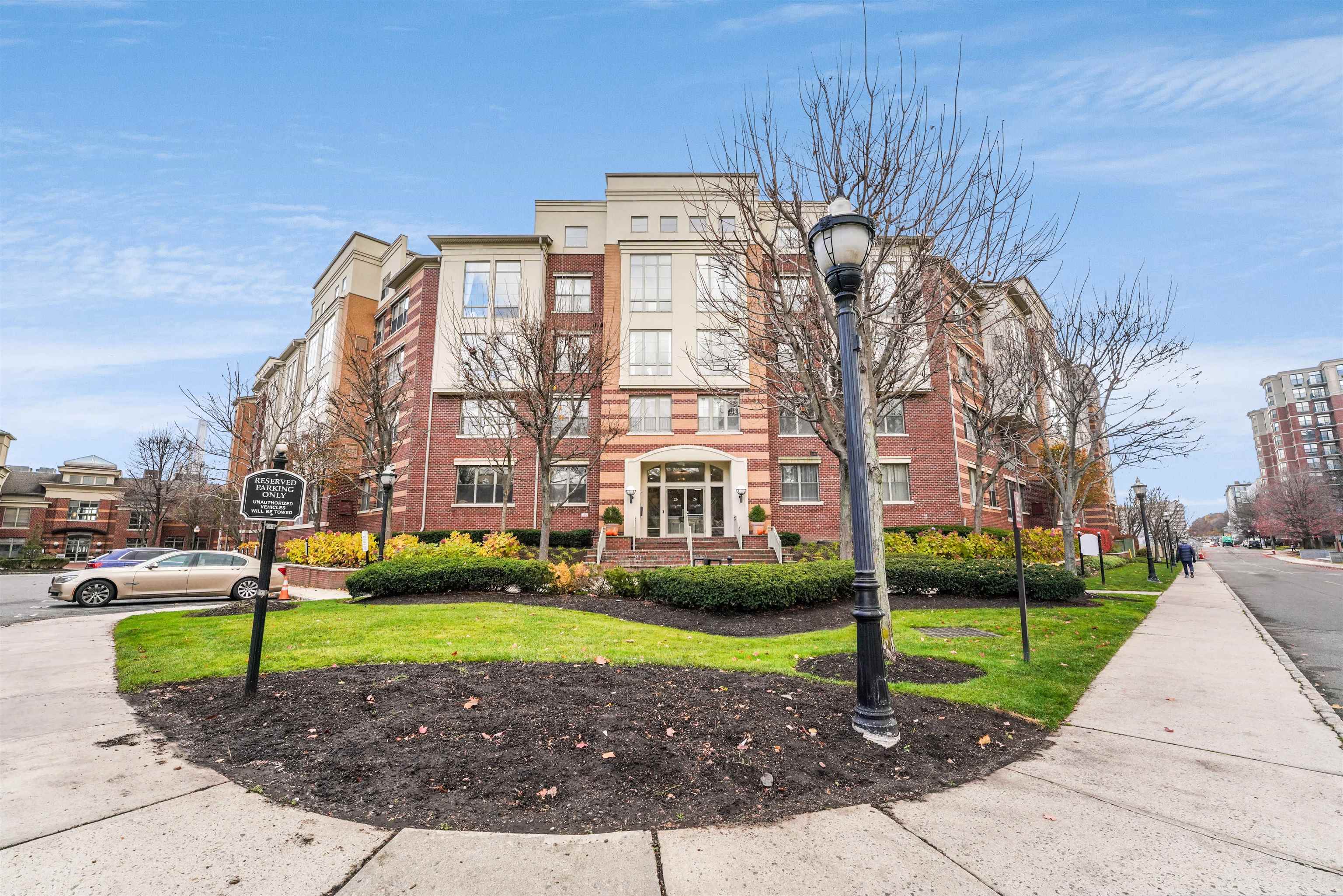 26 AVENUE AT PORT IMPERIAL Unit: 233