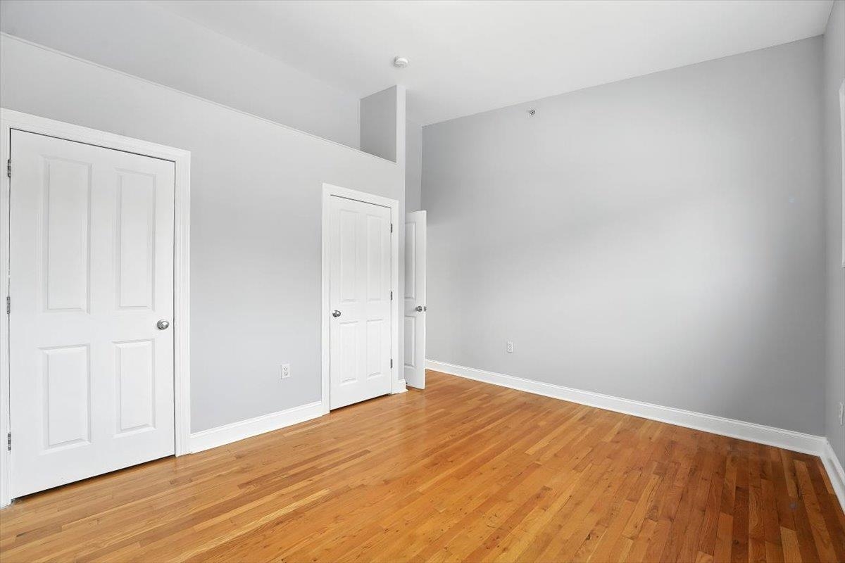 9 COLES ST Unit: 4