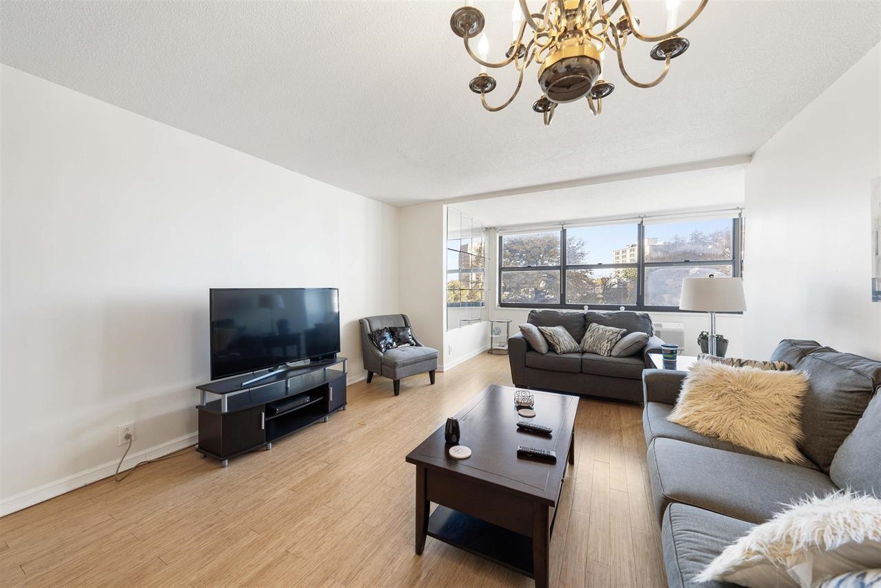 7002 BLVD EAST Unit: 22A