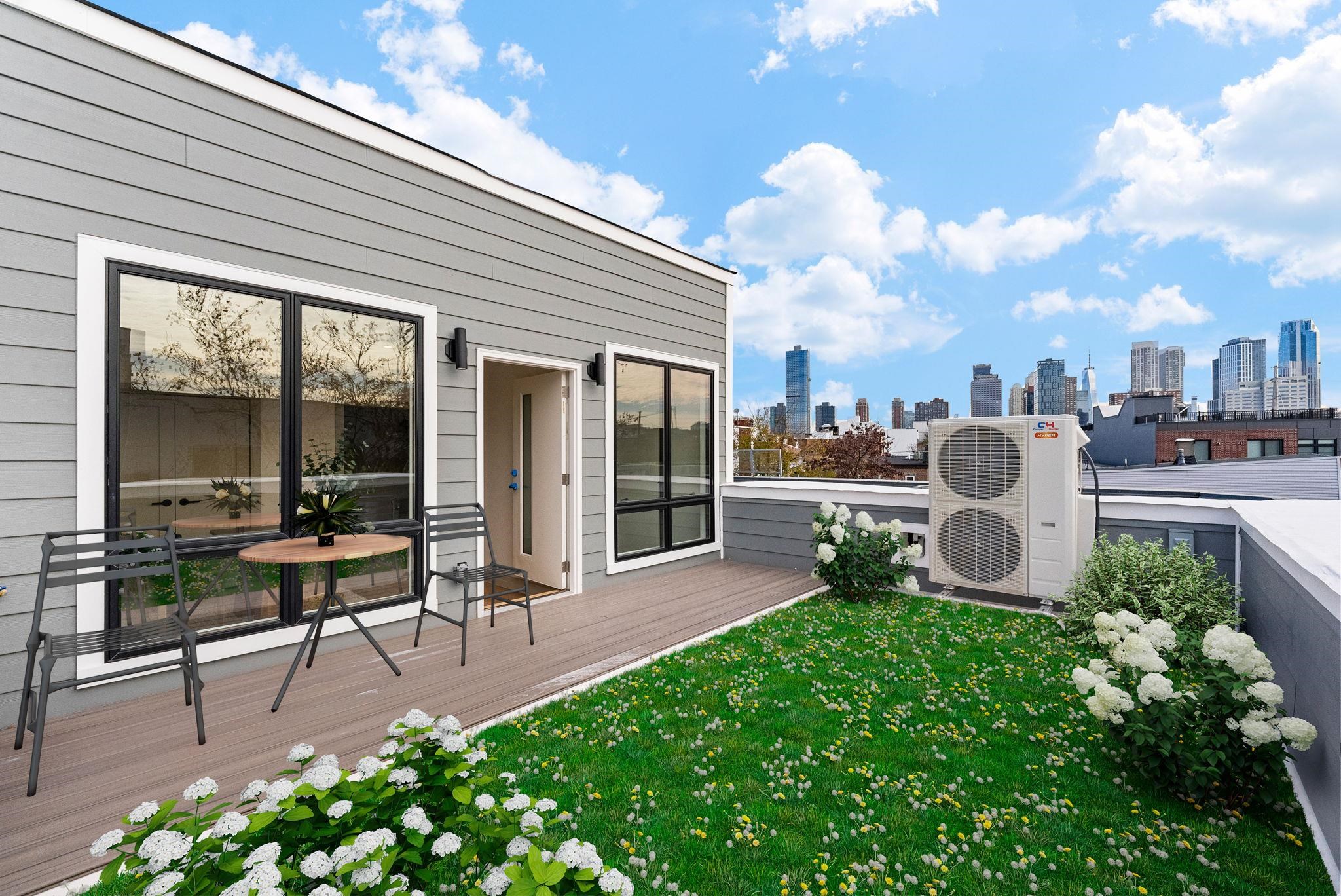 392 1ST ST Unit: 3