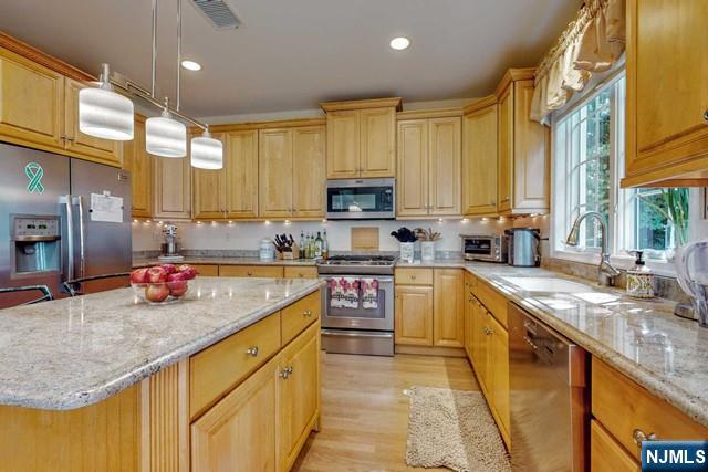 10 Rio Vista Drive