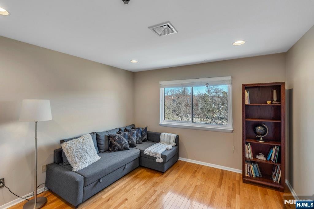 2 Peabody Court 1002