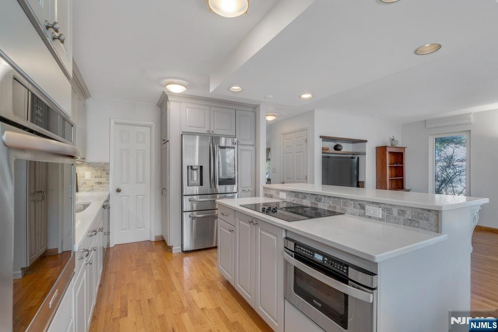 2 Peabody Court 1002