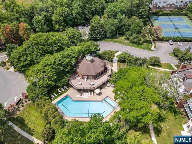 2 Peabody Court 1002