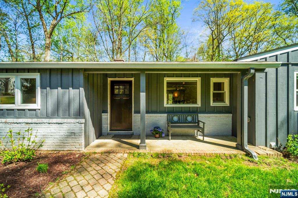 90 Locust Lane