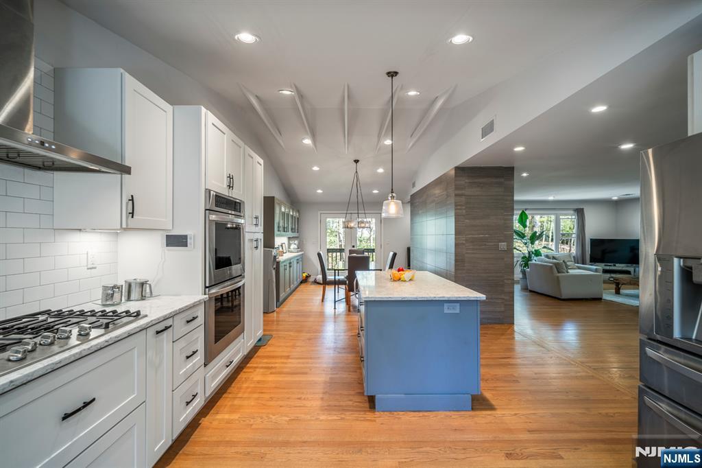 90 Locust Lane