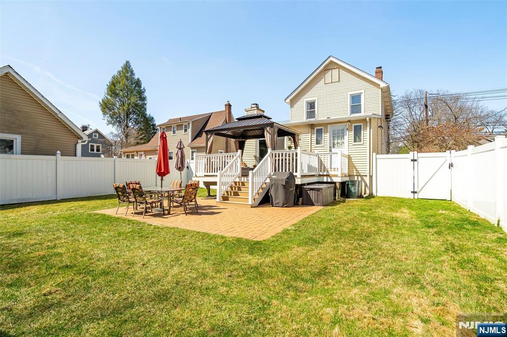 290 Livingston Street