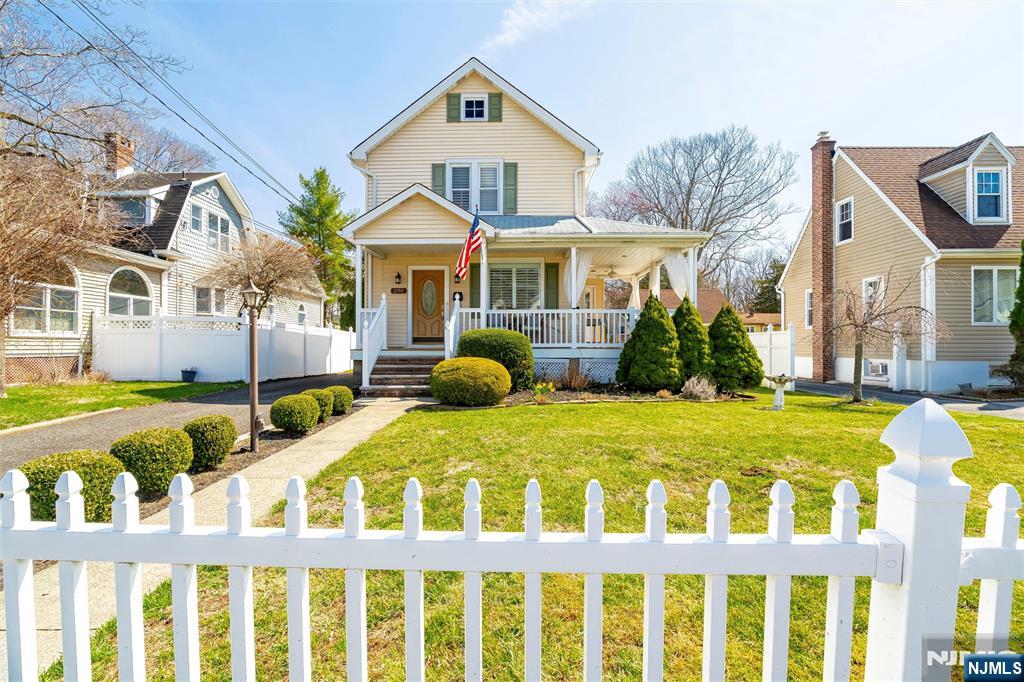 290 Livingston Street