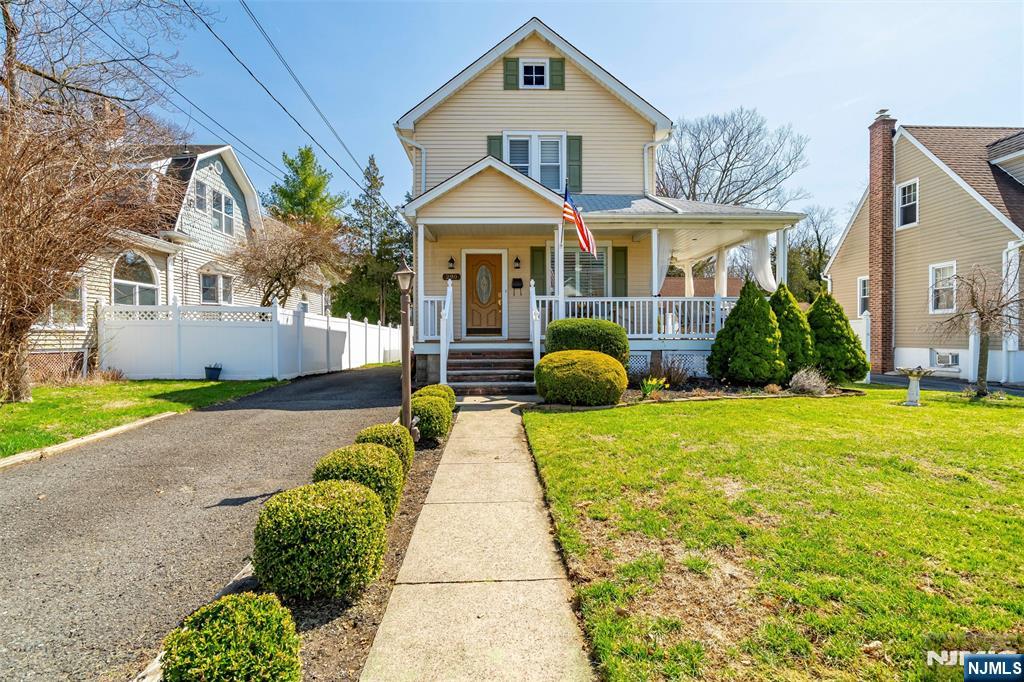 290 Livingston Street