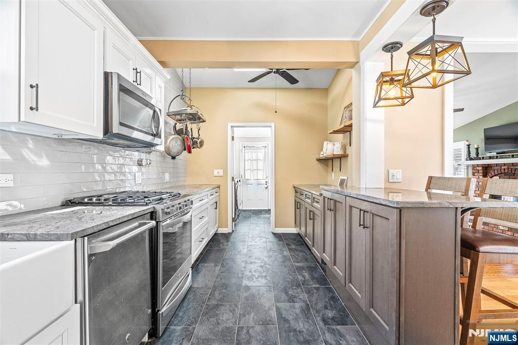 290 Livingston Street