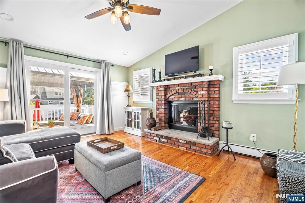 290 Livingston Street