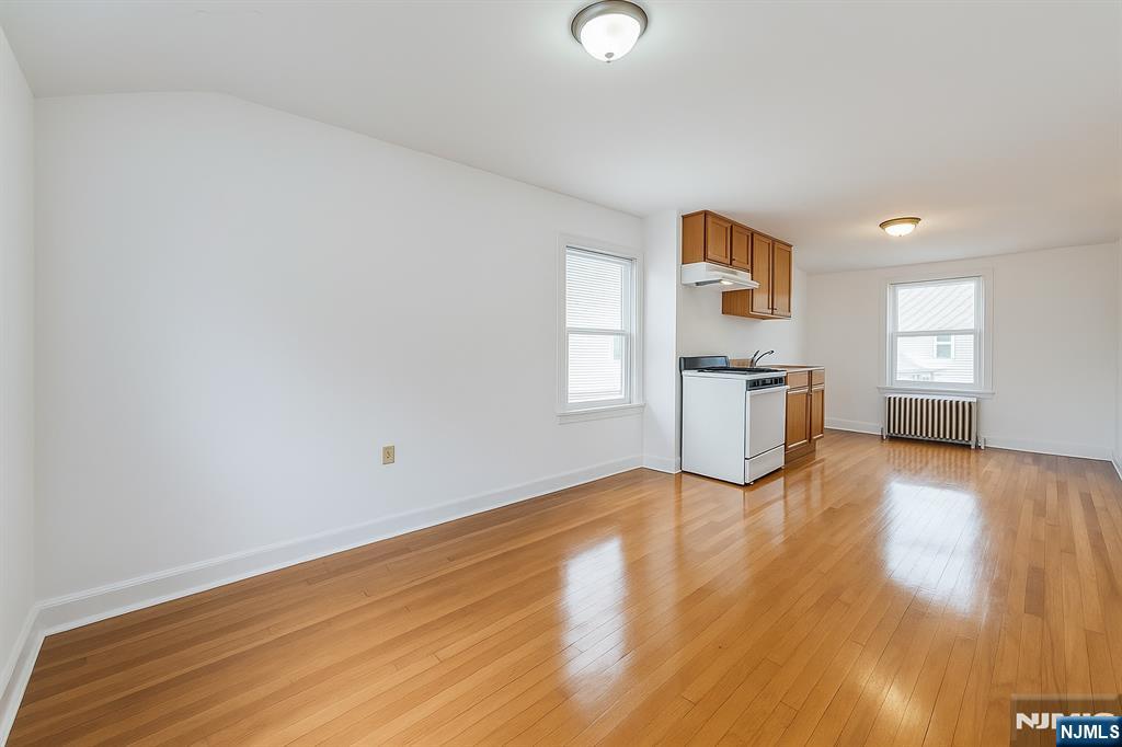 10 5th Street