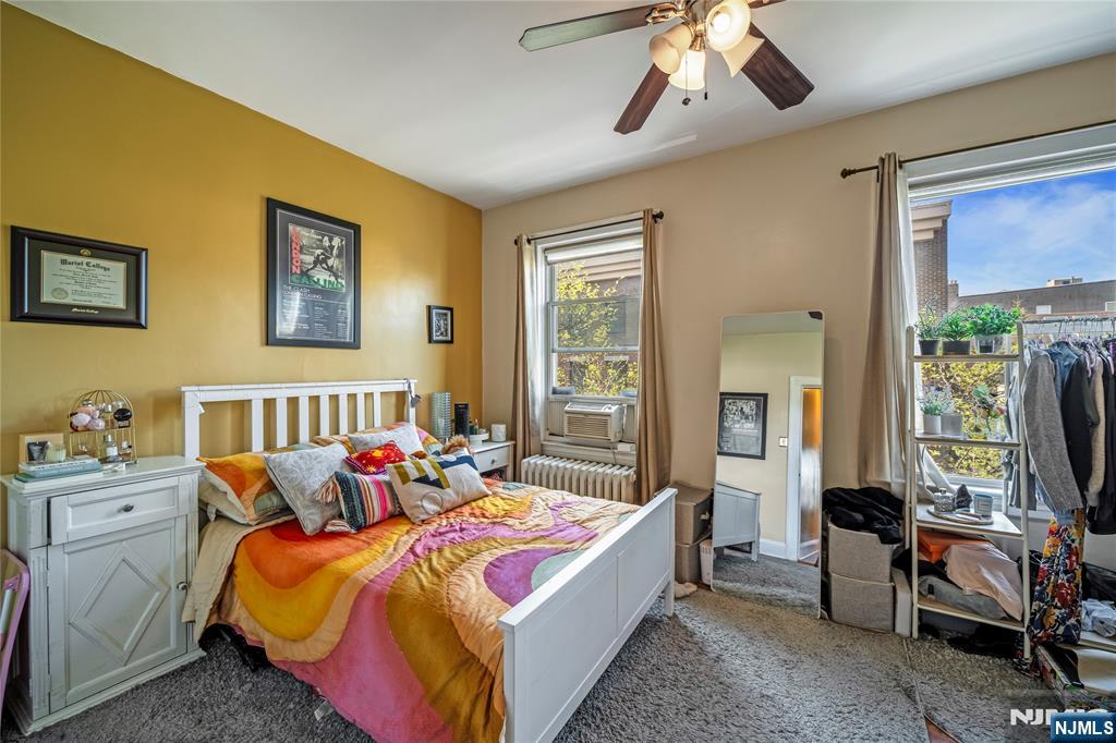 160 2nd Street 4