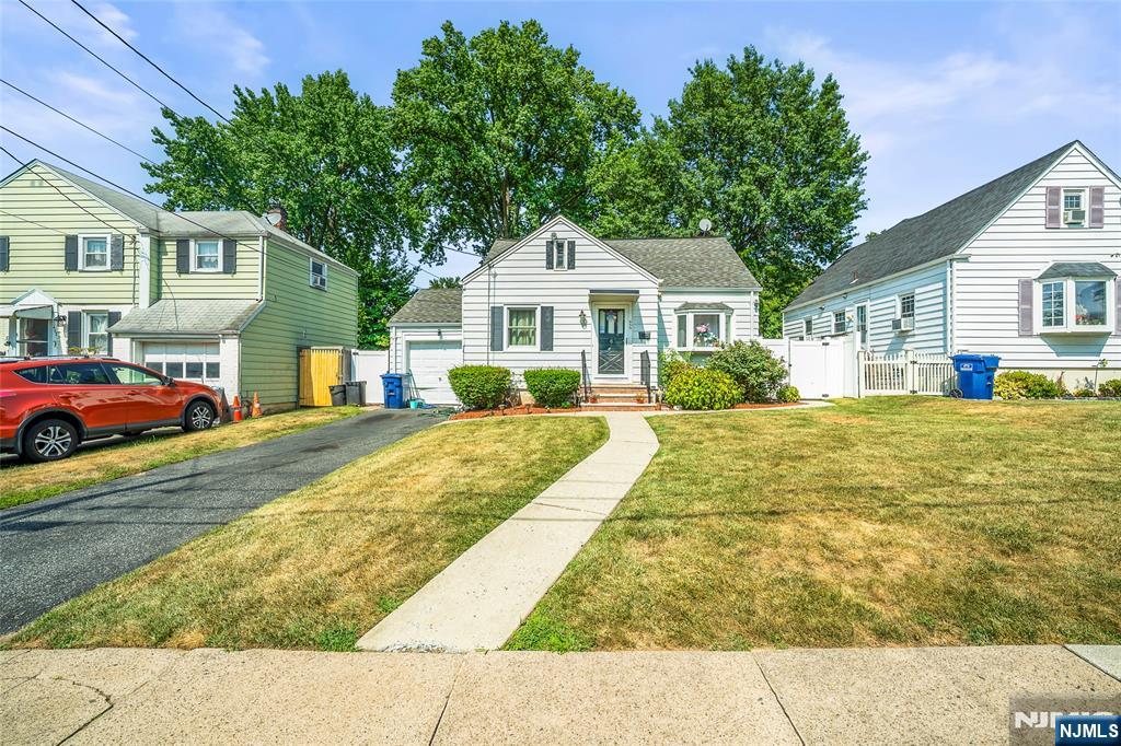 448 Sutton Avenue